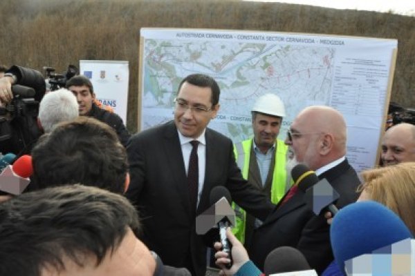 Ponta: Eu mă văd des cu premierul de la Chişinău. Nu înţeleg limbajul lui Băsescu, e marinăresc